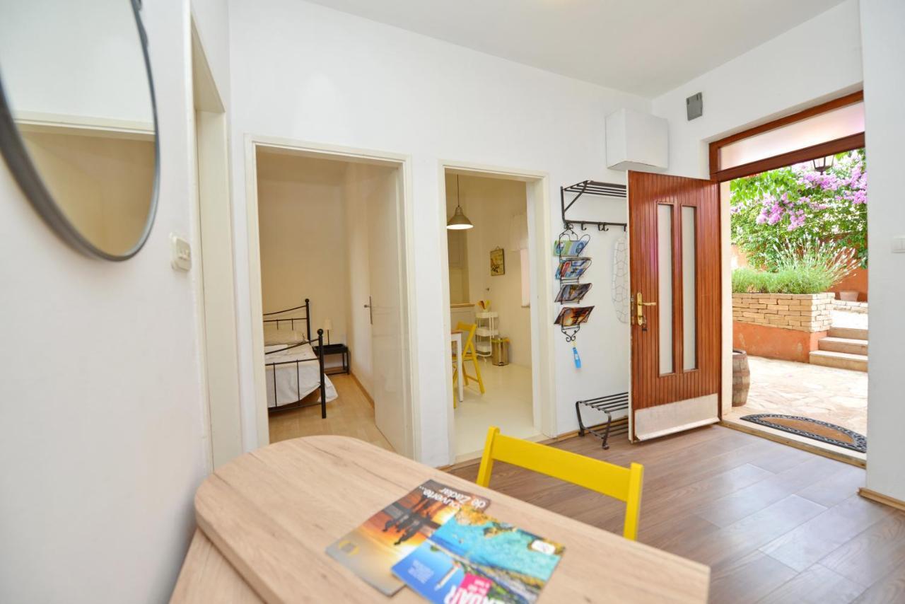 Apartman Perovic Задар Екстериор снимка