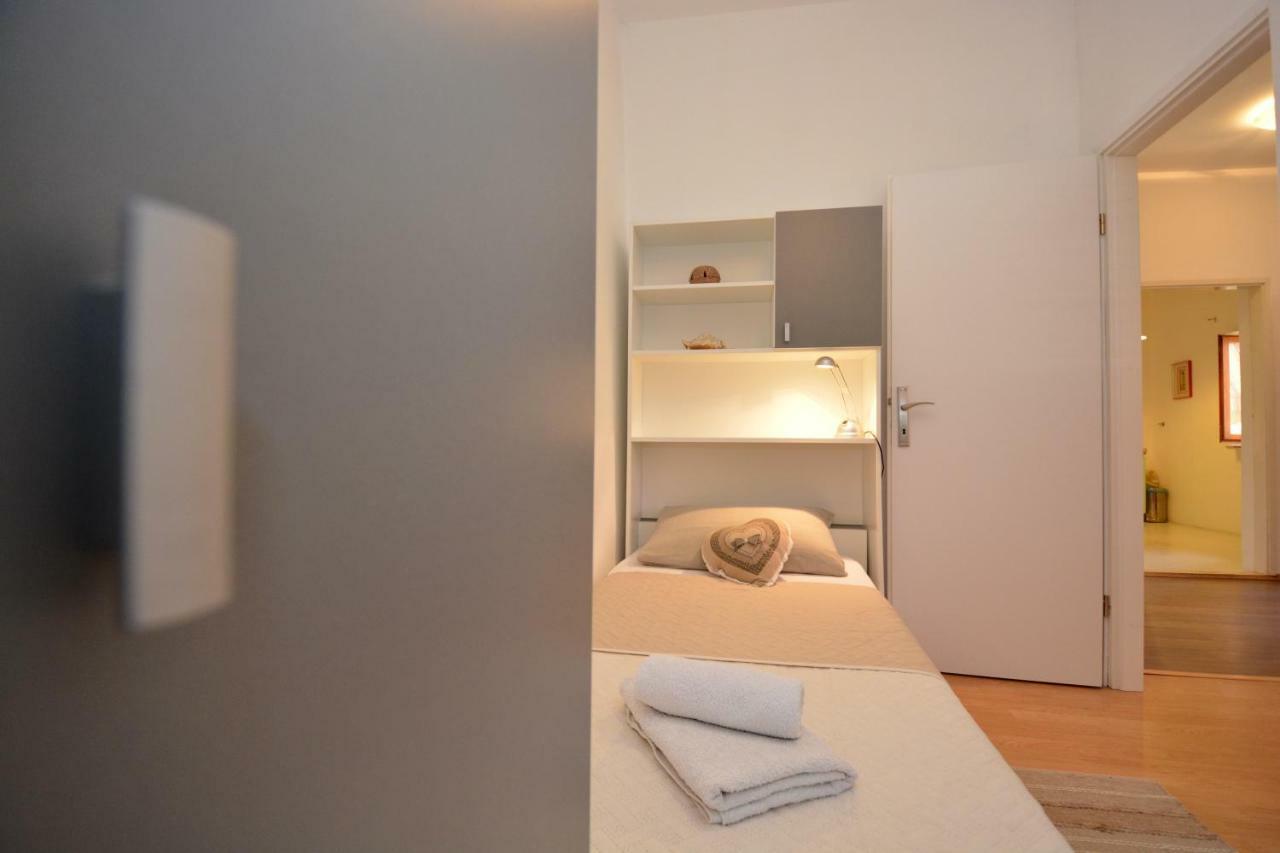 Apartman Perovic Задар Екстериор снимка